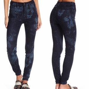 Free People Lacey Snake Print Skinny Jeans